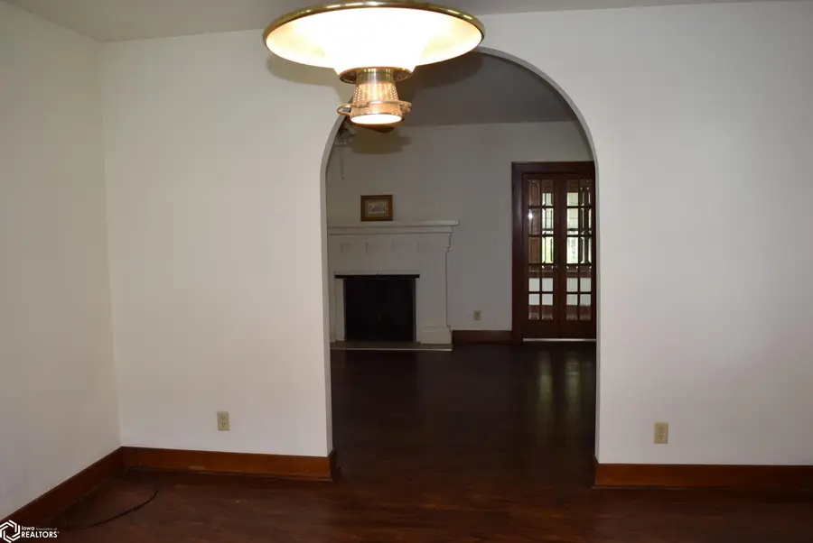 2016 Avenue H, Fort Madison, IA 52627 - #3