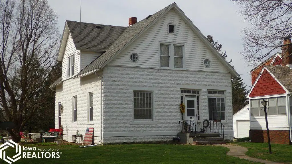 2061 Sunnyside Avenue, Burlington, IA 52601 - #1