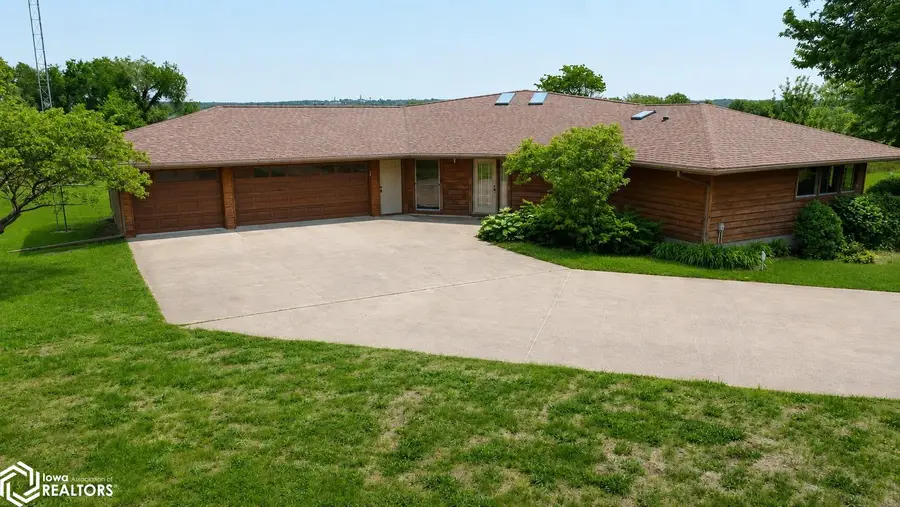 2541 290th Street, Montrose, IA 52639 - #3