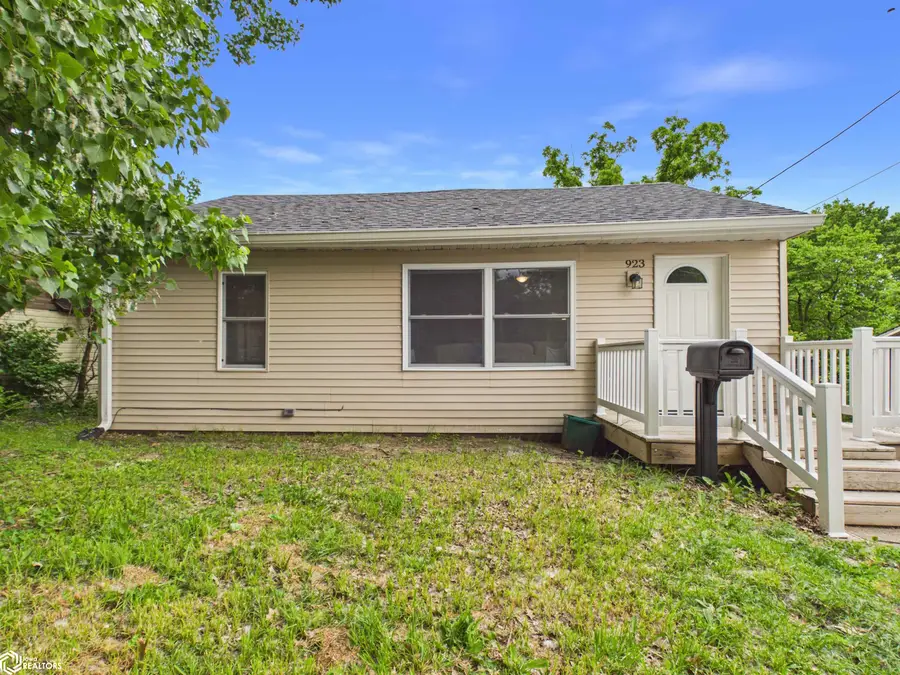 923 S 14th Street, Keokuk, IA 52632 - #2