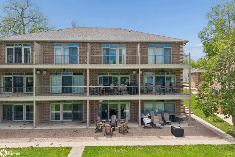4592 Asbury Drive #B, Clear Lake, IA 50428 - #2