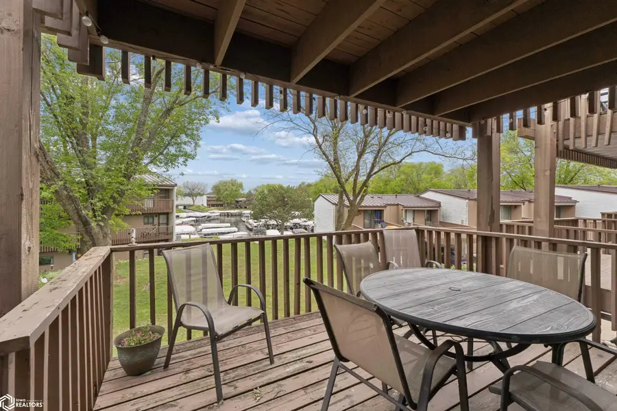 2700 N Shore Drive #J-14, Clear Lake, IA 50428 - #3