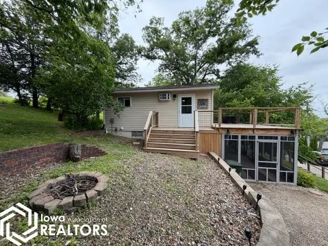 1285 Lakeshore Drive, Brooklyn, IA 52211 - #1