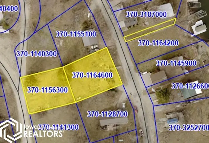 1285 Lakeshore Drive, Brooklyn, IA 52211 - #2