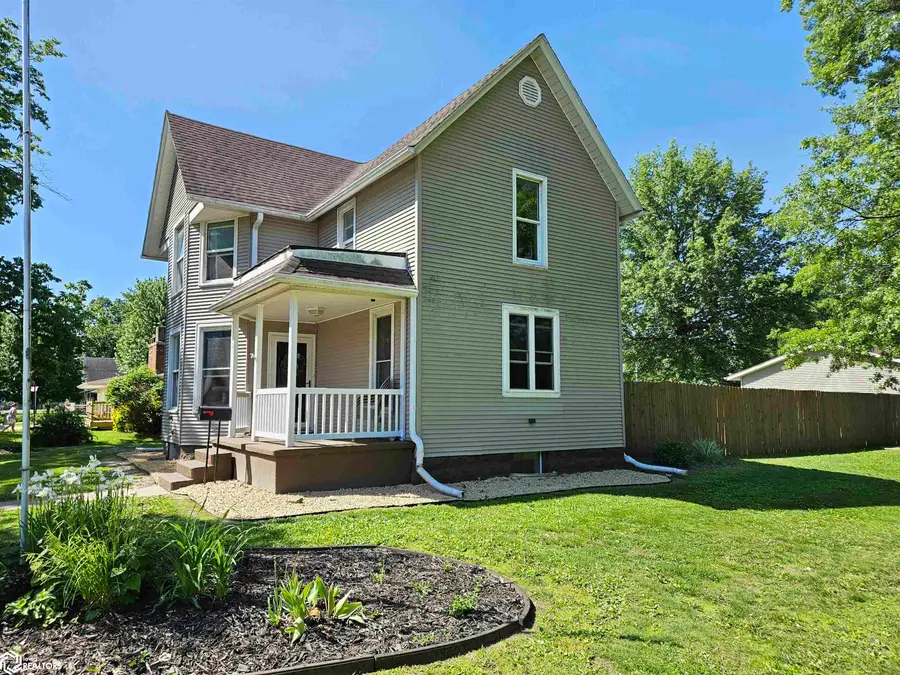 403 S 4th Street, Wapello, IA 52653 - #3