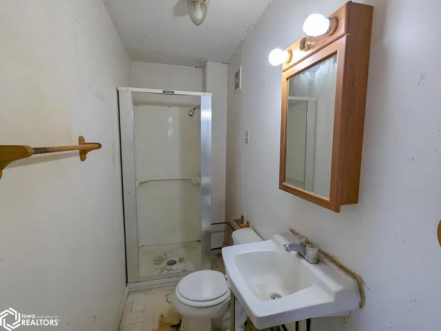 1114 Seymour Street, Keokuk, IA 52632 - #2