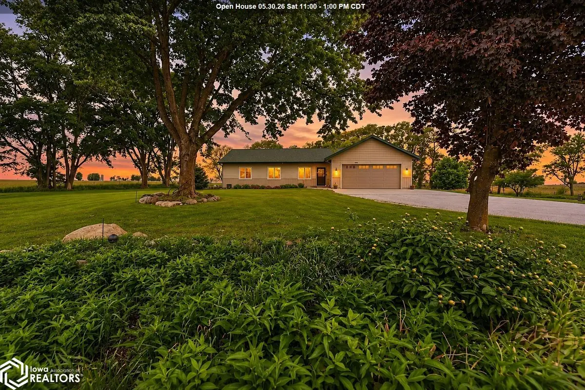 25723 650th Avenue, Nevada, IA 50201 - #1
