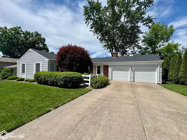 2700 Clearview Drive, Burlington, IA 52601