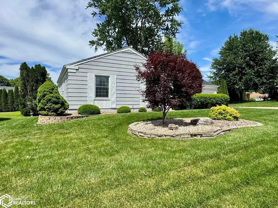 2700 Clearview Drive, Burlington, IA 52601 - #3