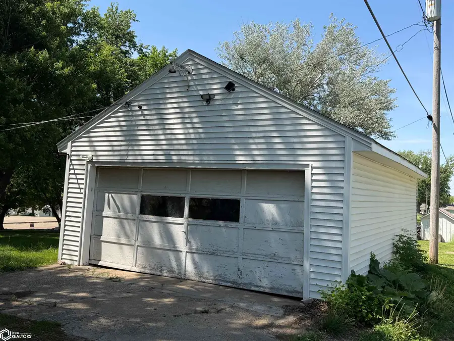 311 Oak Avenue, Charter Oak, IA 51439 - #3