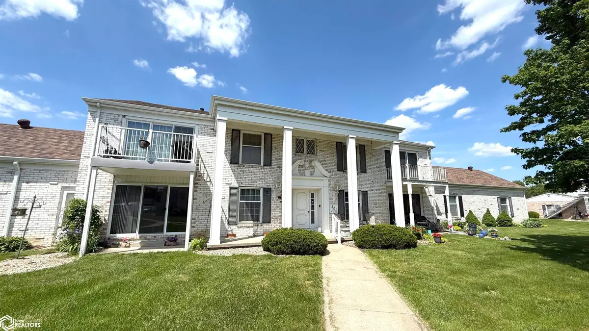 501 S Tennessee Place #C303, Mason City, IA 50401 - #1