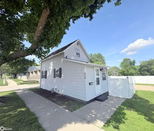 215 N 4th Street, Forest City, IA 50436