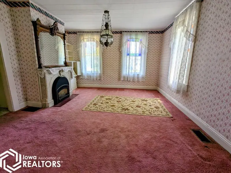 826 N 12th Street, Keokuk, IA 52632 - #2