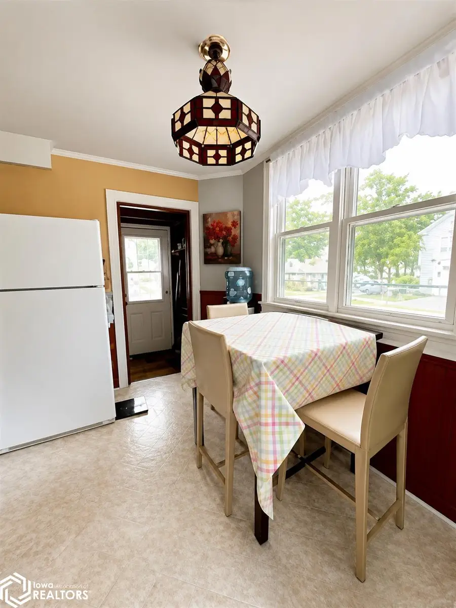 1000 1st Avenue S, Clear Lake, IA 50428 - #3
