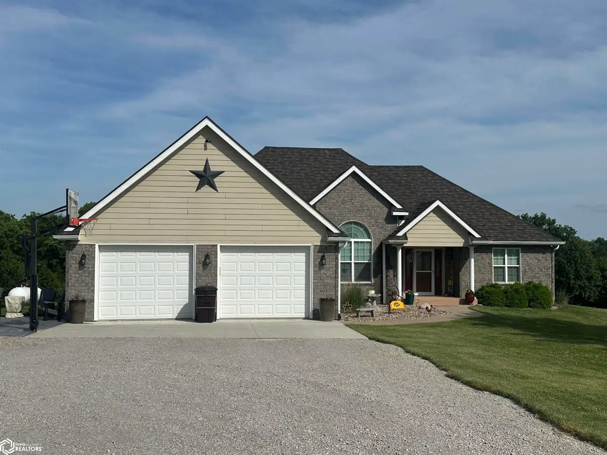 17407 200th Avenue, Centerville, IA 52544 - #1