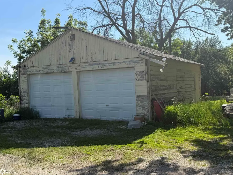 2685 Roosevelt Avenue, Badger, IA 50516 - #2