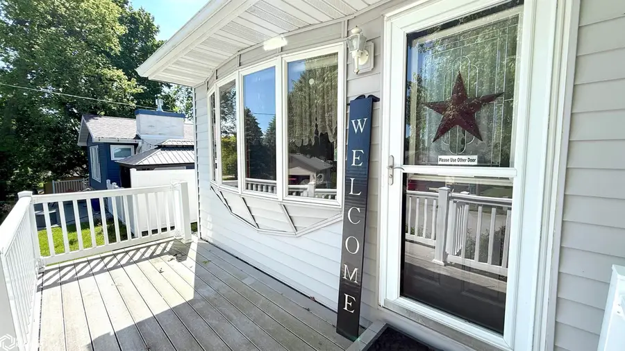 715 4th Street Nw, Nora Springs, IA 50458 - #2