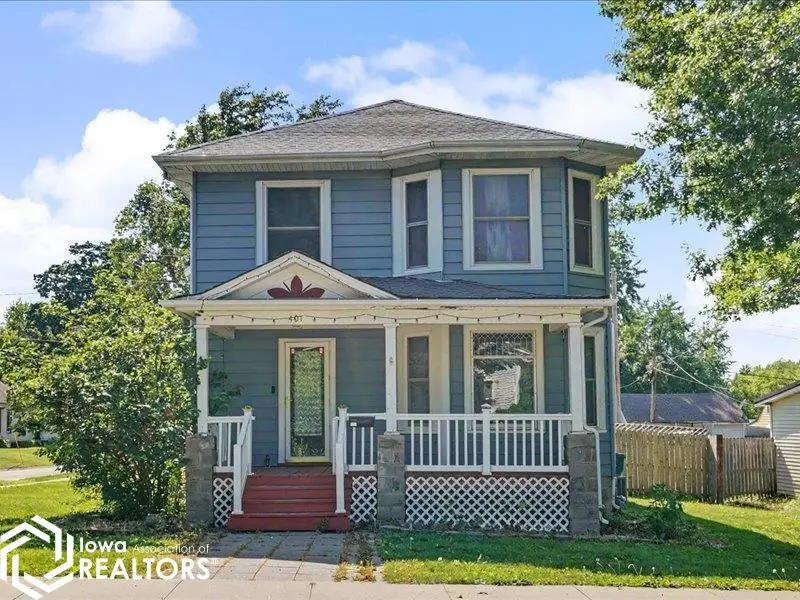 401 N Walnut Street N, New London, IA 52645 - #1