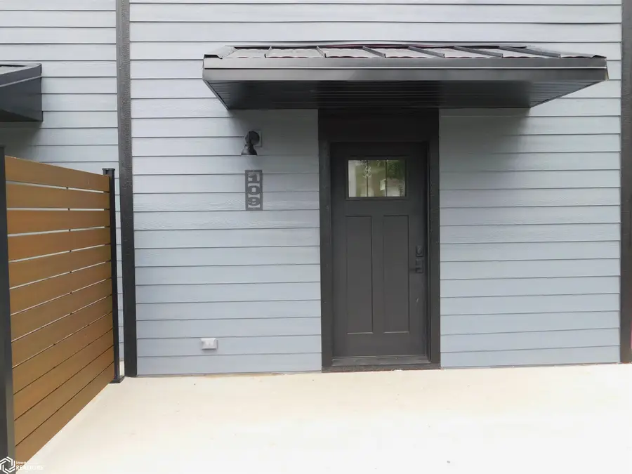 109 Center Street, Manning, IA 51455 - #2