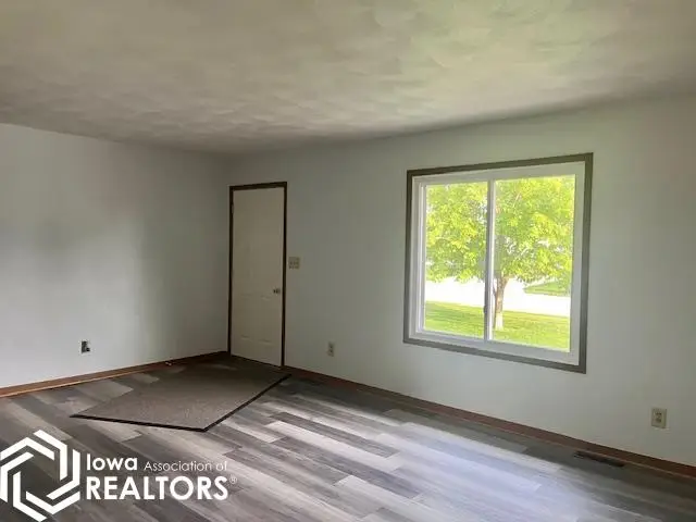 507 E Harlan Street, Mount Pleasant, IA 52641 - #2