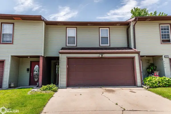 2315 S 5th Avenue, Marshalltown, IA 50158