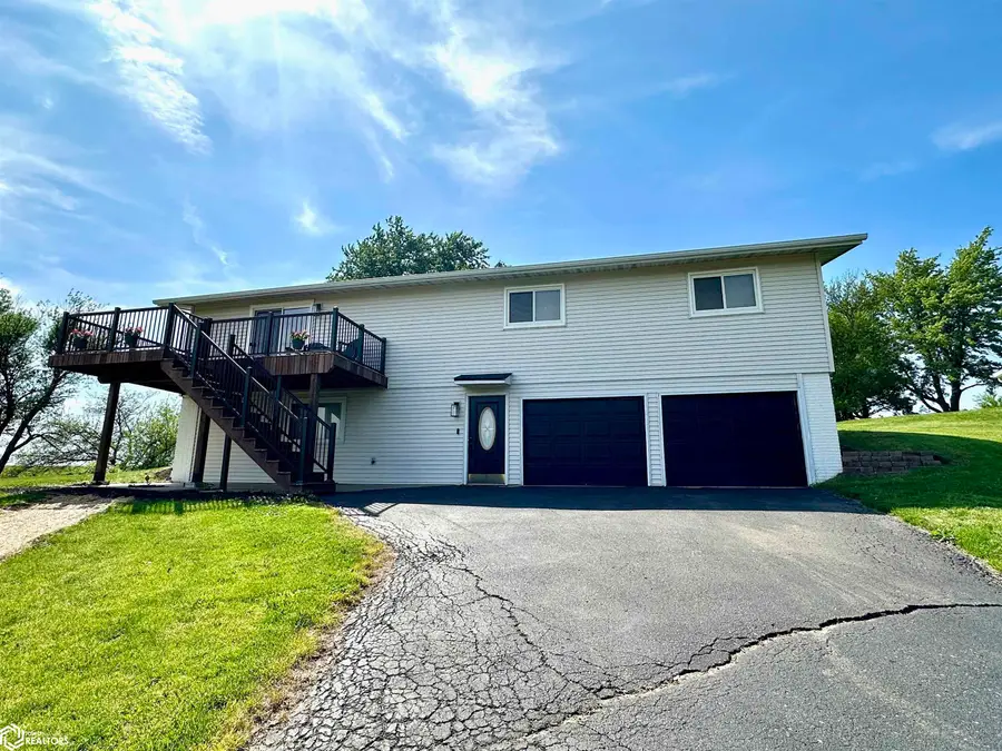 21 Eagle Drive, Oakland Acres, IA 50112 - #2