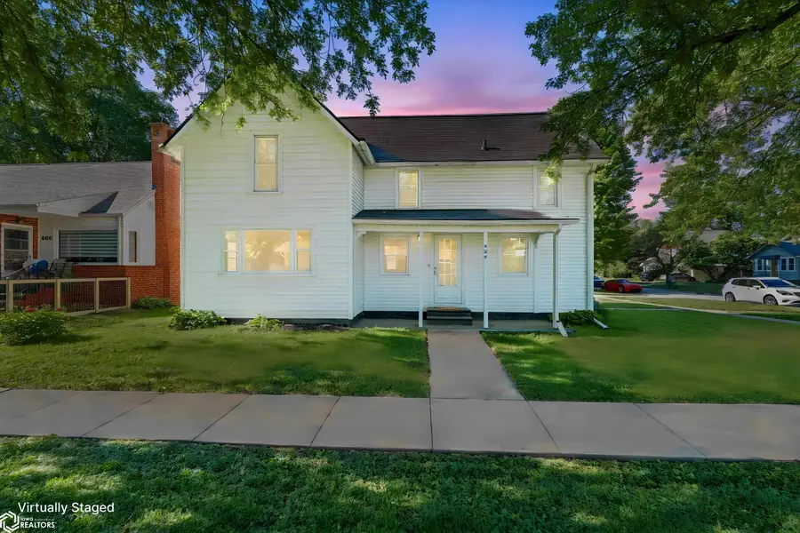 904 K Avenue, Nevada, IA 50201 - #2