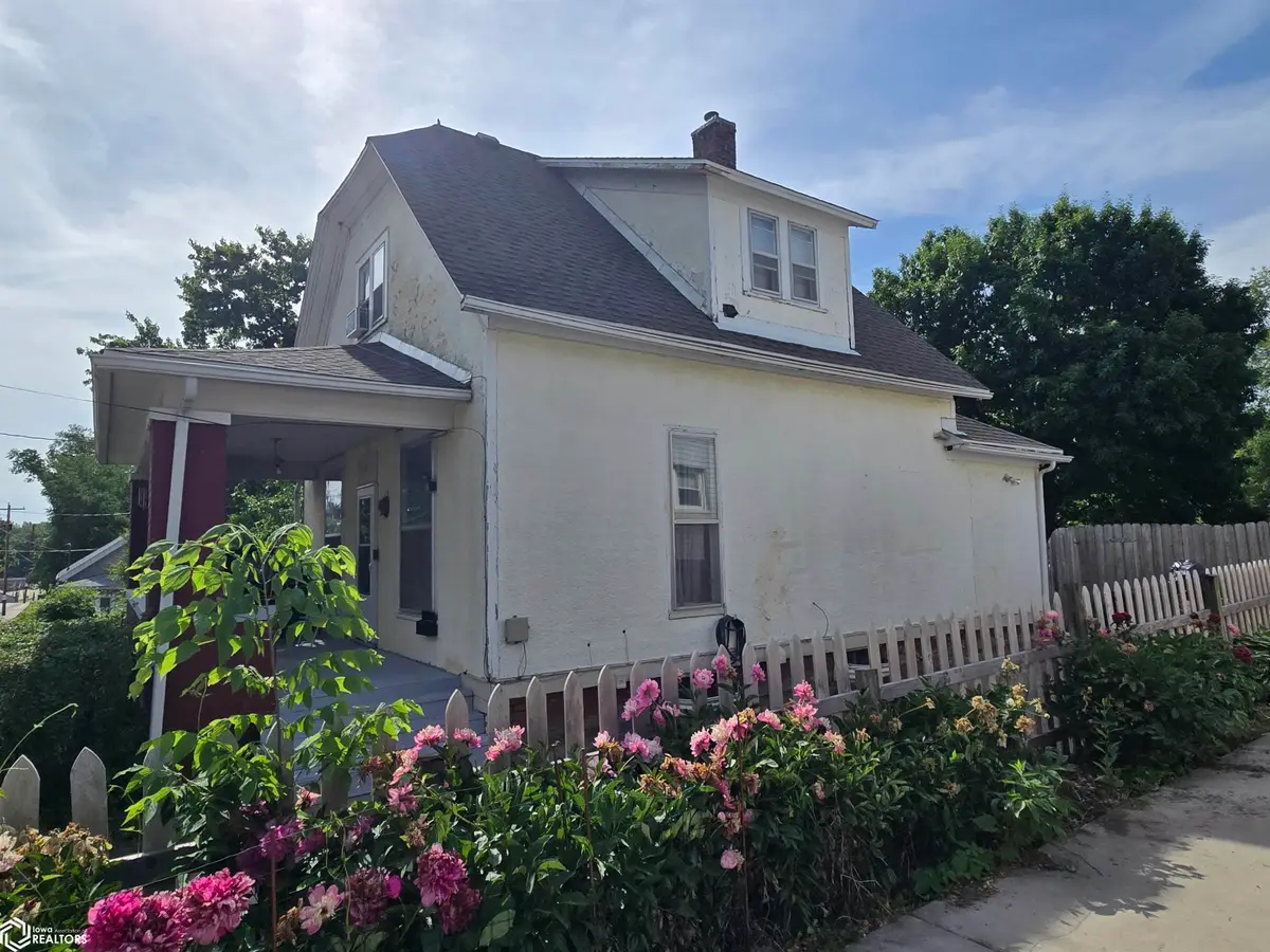 400 E Prairie Street, Centerville, IA 52544 - #1