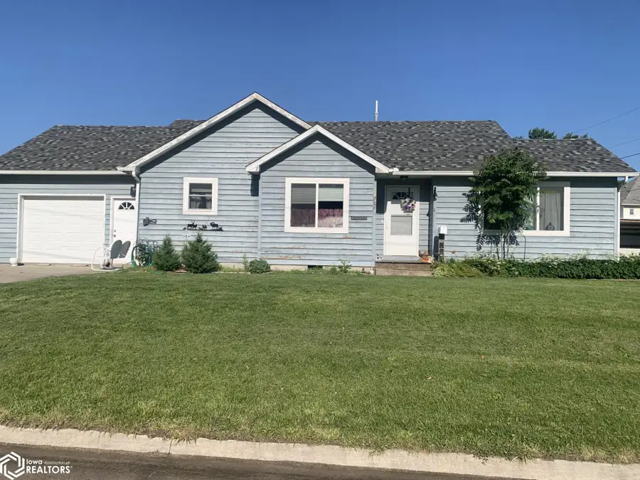 204 SE Vine Street, Leon, IA 50144 - #2