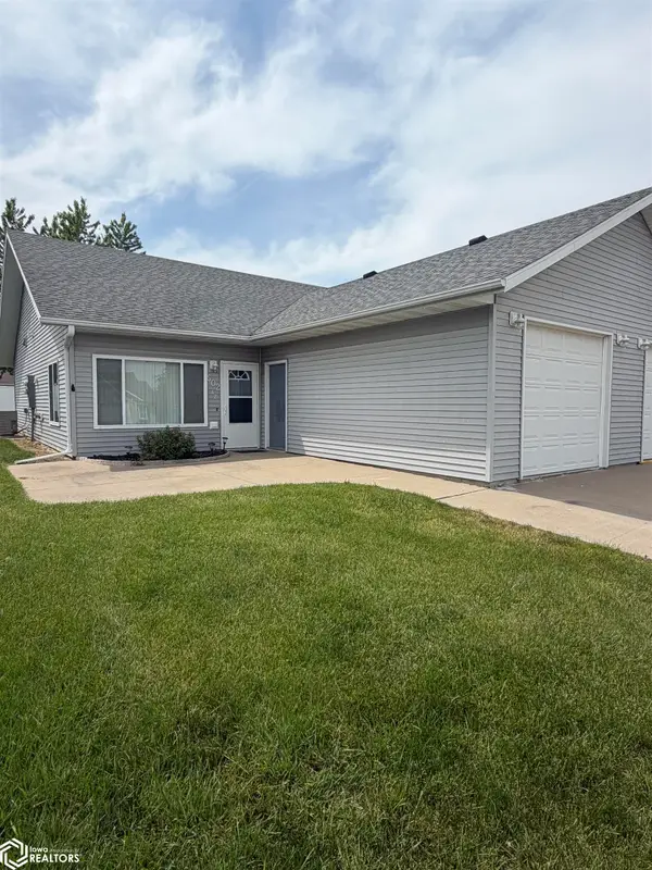 502 1/2 Crestview Drive, Le Grand, IA 50142