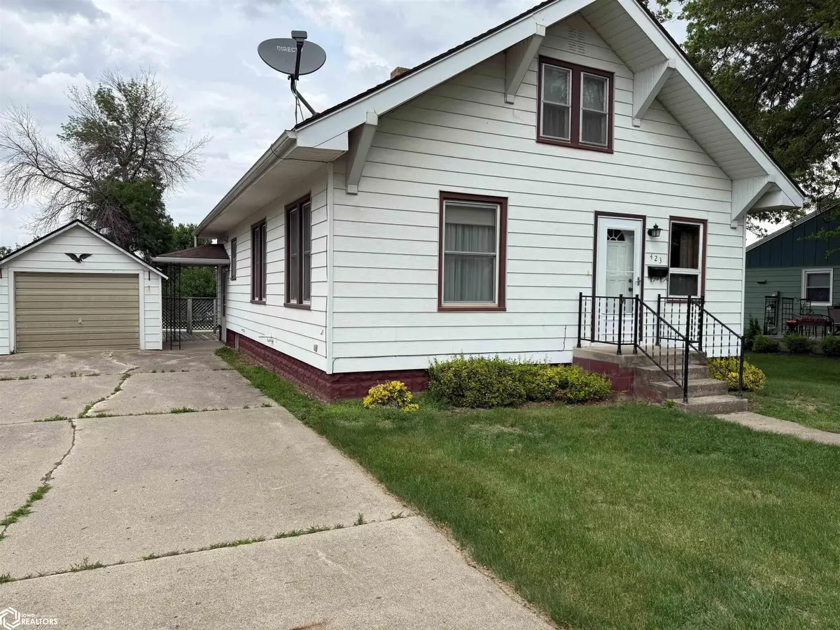 423 11th Street, Manning, IA 51455 - #1
