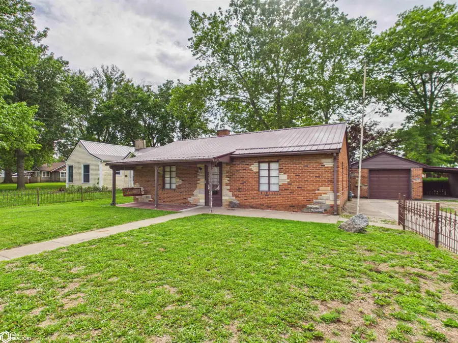 411 N Milner Street, Ottumwa, IA 52501 - #2
