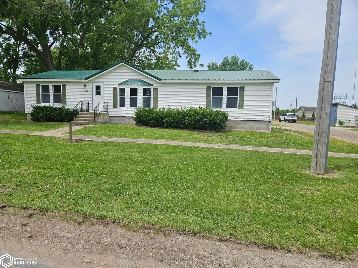 209 N Main St., Salem, IA 52649 - #1