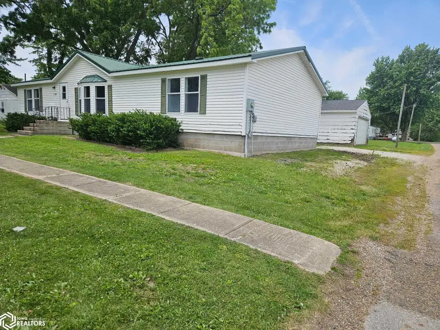 209 N Main St., Salem, IA 52649 - #2