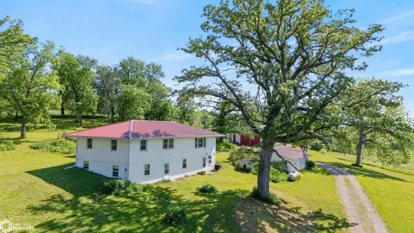 2842 Smith Avenue, Marshalltown, IA 50158