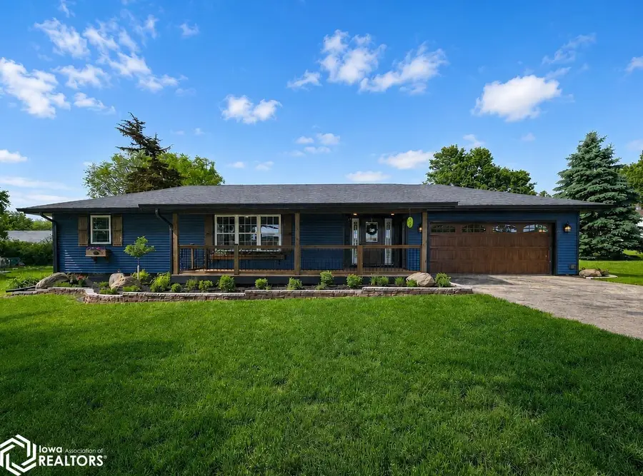 208 W Cedar, Hubbard, IA 50122 - #3