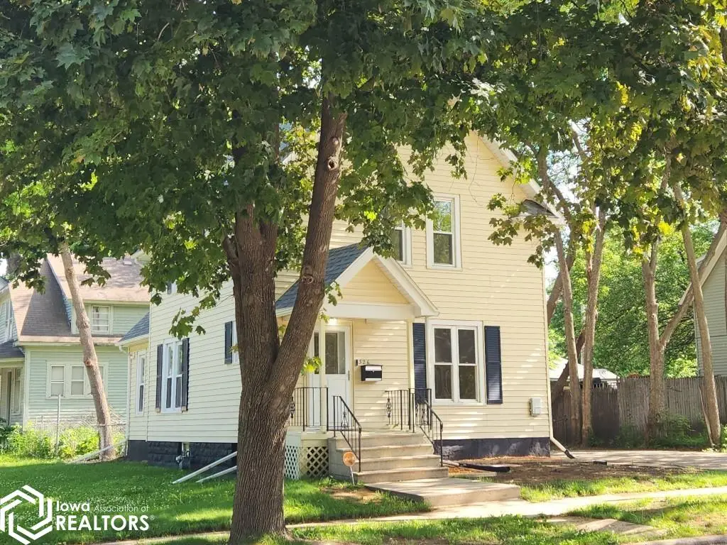 326 1st Street Nw, Mason City, IA 50401 - #1