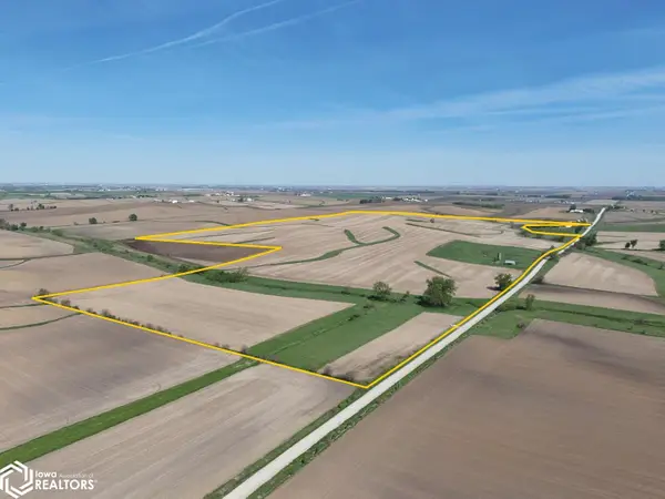 Benton-iowa Road, Marengo, IA 52301
