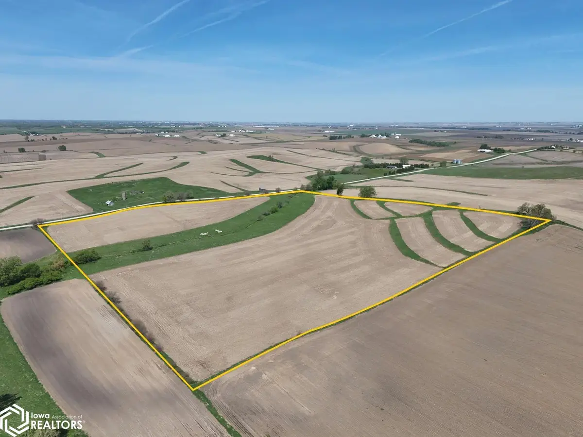 P Avenue, Marengo, IA 52301 - #1