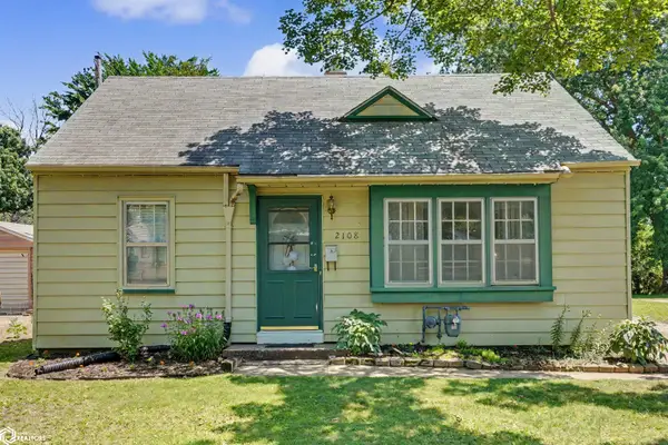 2108 Burlington Ave, Burlington, IA 52601