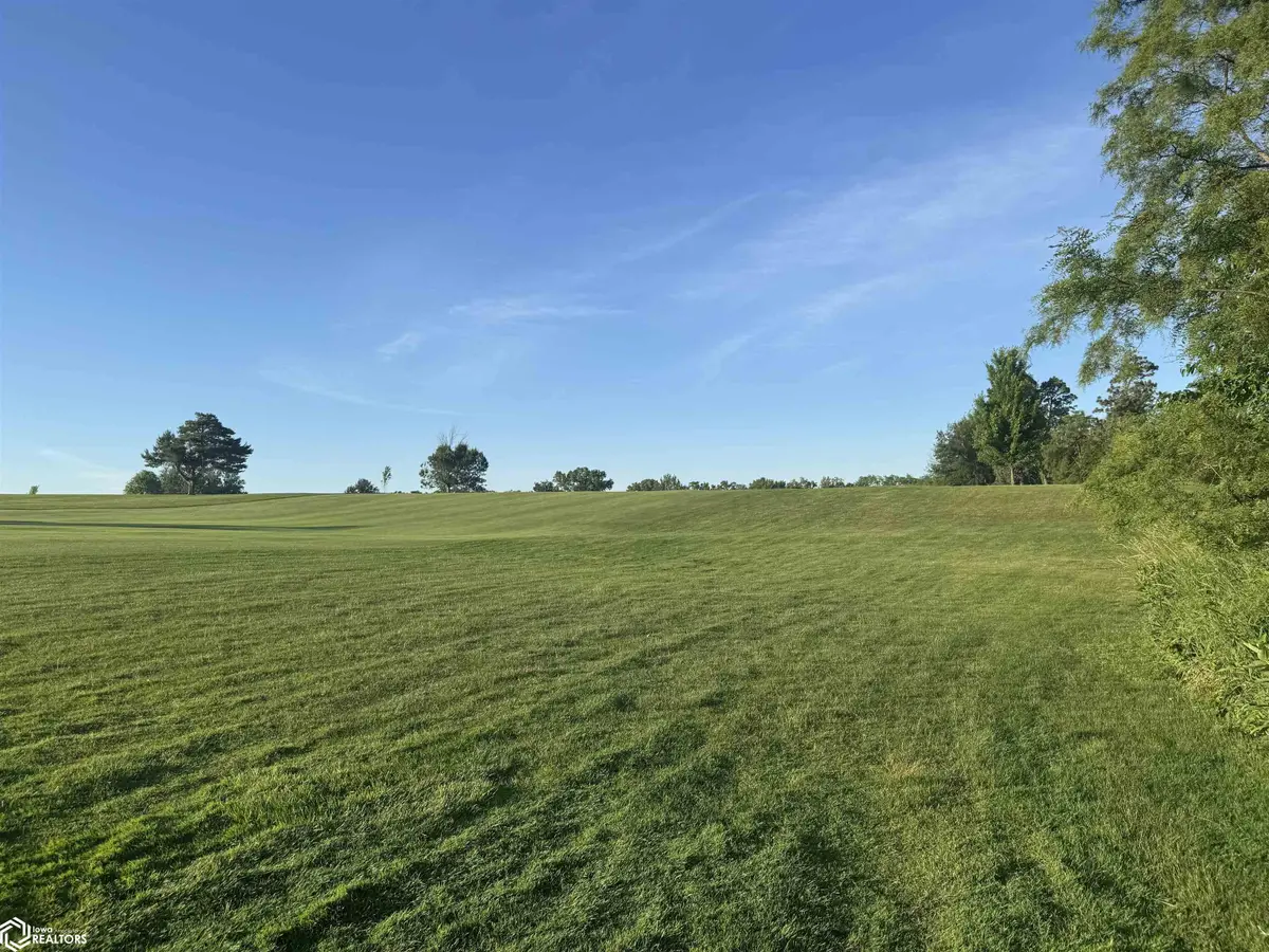 2307 Walton Lake Drive, Fairfield, IA 52556 - #1