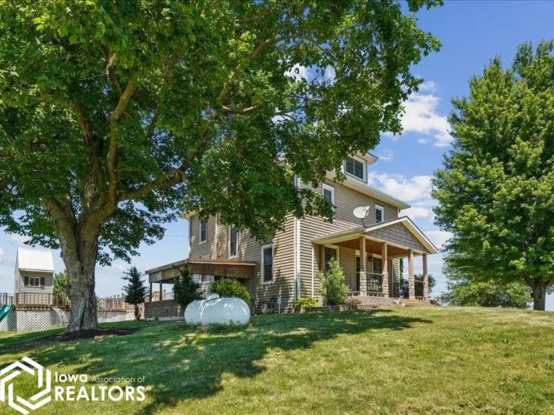 15185 Iowa City Road, Burlington, IA 52601 - #3