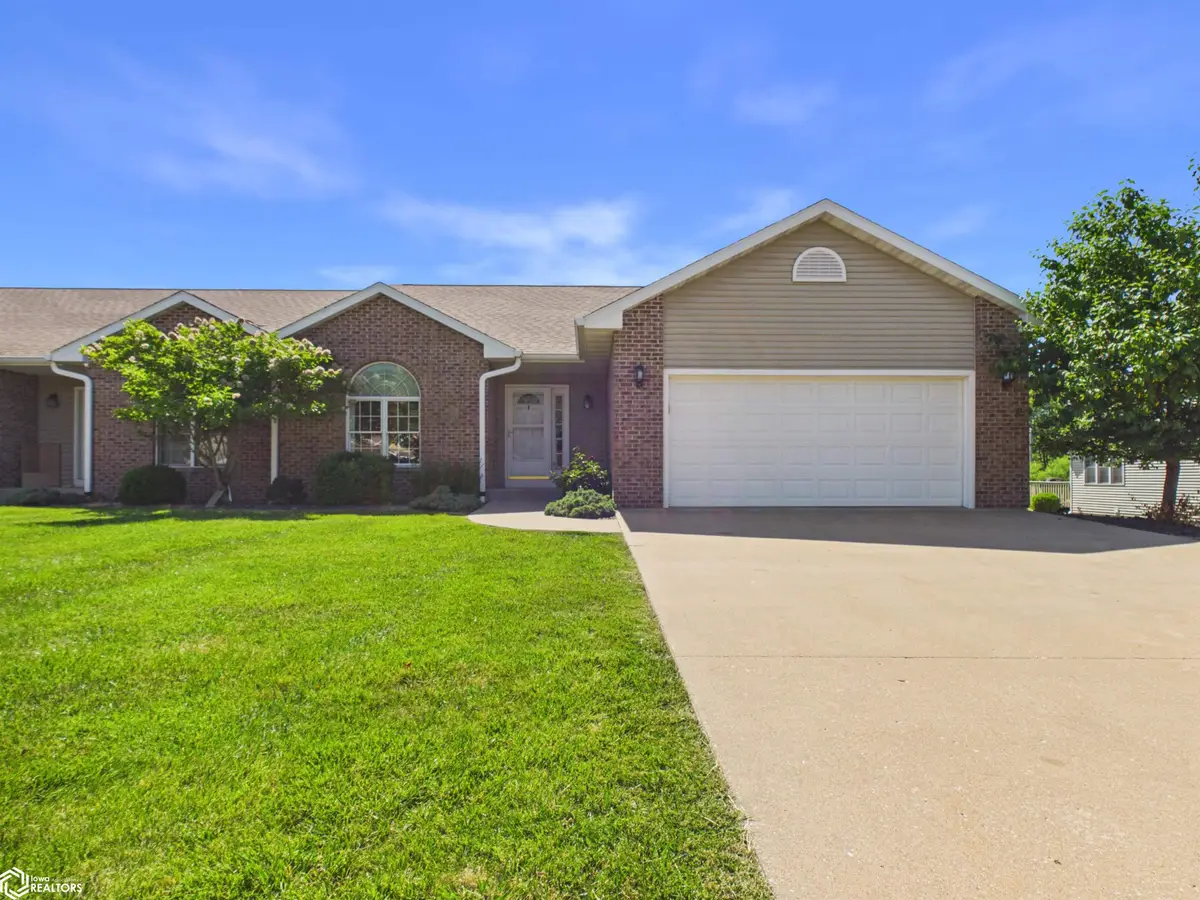 3252 Brookshire Drive, Keokuk, IA 52632 - #1