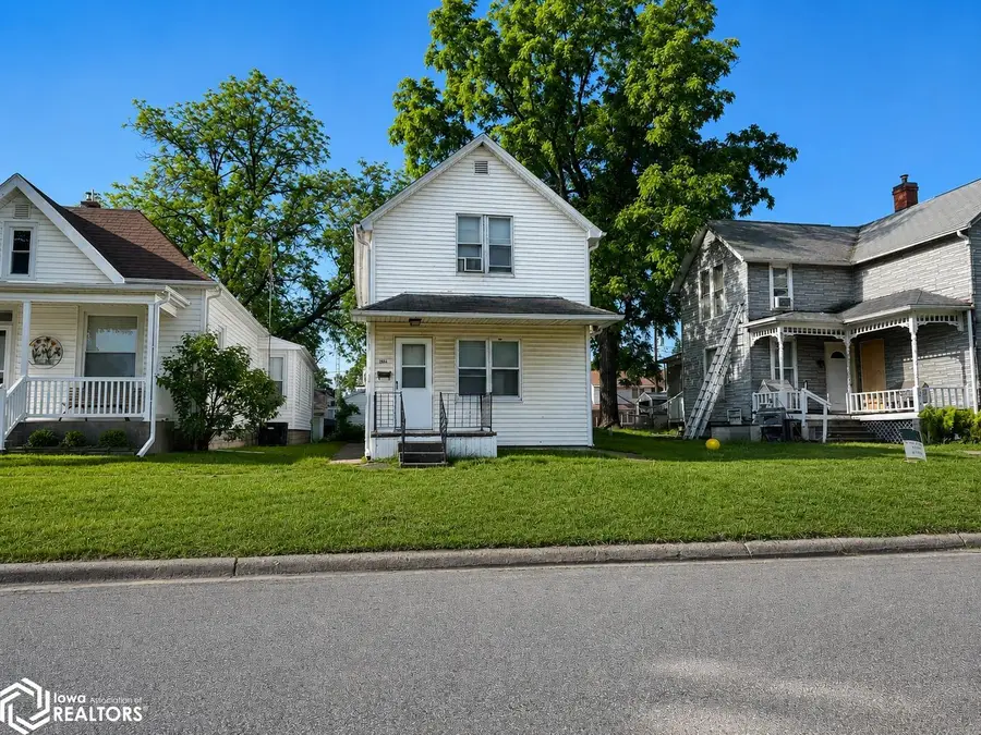 2806 Avenue K, Fort Madison, IA 52627 - #2