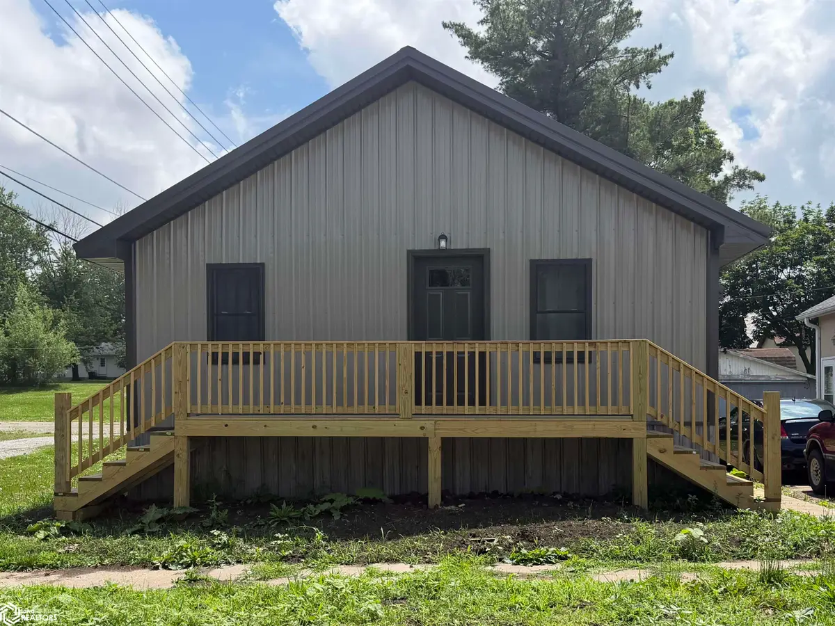 722 Armory Avenue, Chariton, IA 50049 - #1