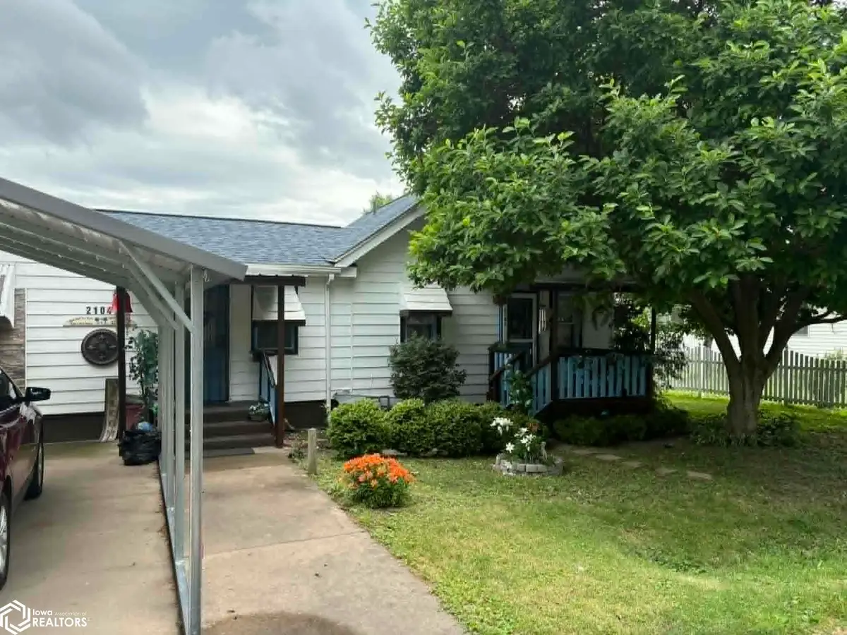 2104 Melvin Avenue, Burlington, IA 52601 - #1