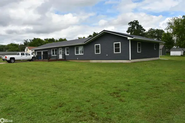 2013 14th Avenue, Eldora, IA 50627