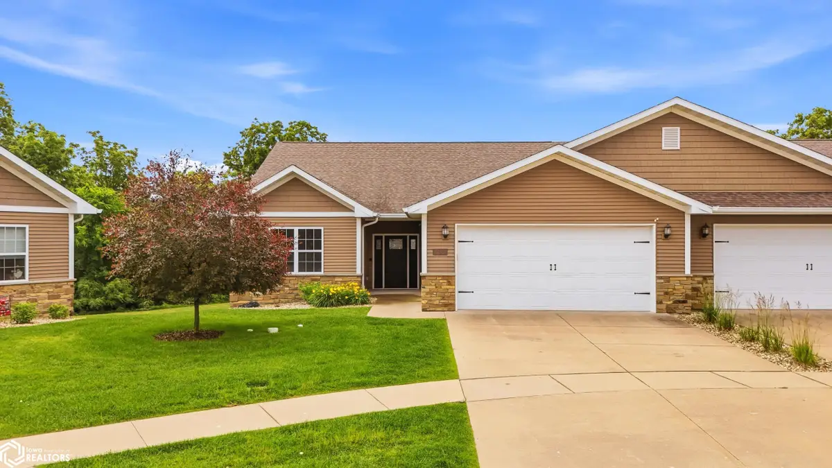 5159 Deerfield Drive, Burlington, IA 52601 - #1