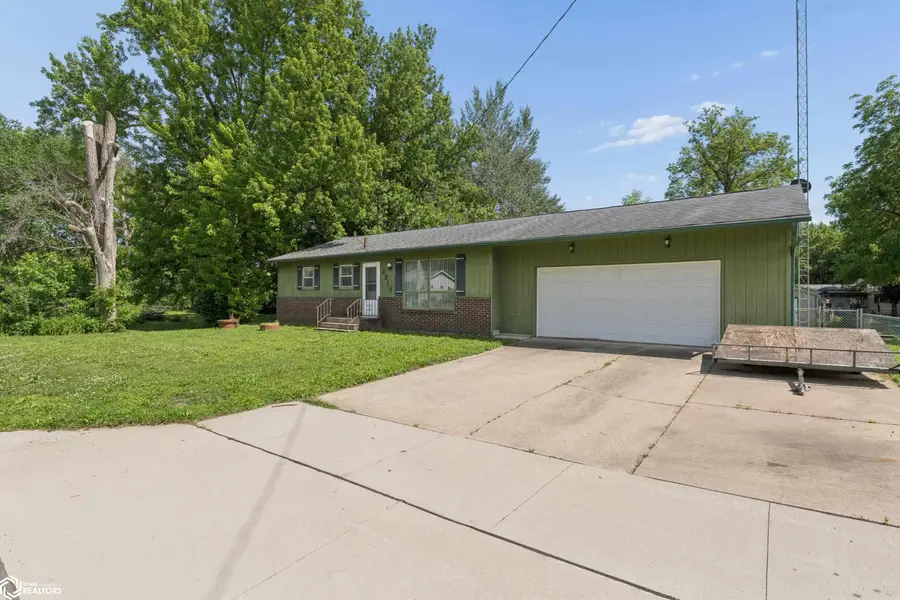 2317 24th Street Sw, Mason City, IA 50401 - #2