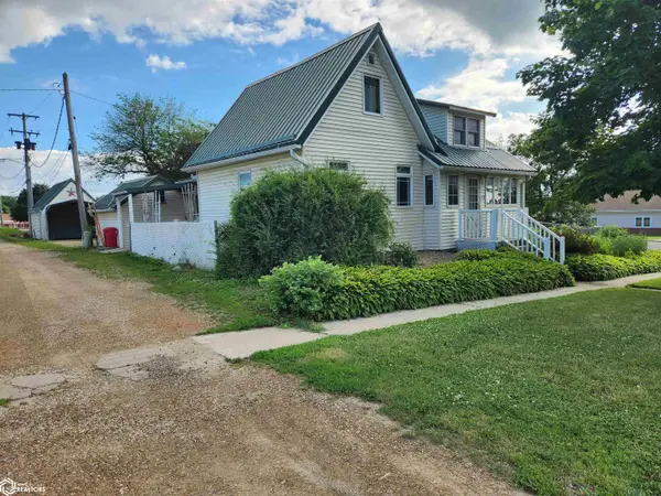 207 W State Street, Toledo, IA 52342
